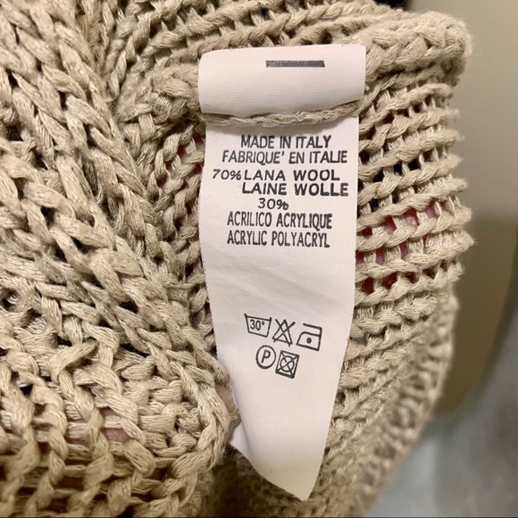 Brandy Melville Distressed Cardigan [wool, sweater, beige, winter, bohemian] - Picture 3 of 7